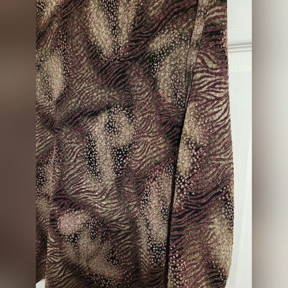 East 5th animal print shimmer top - Picture 4 of 8